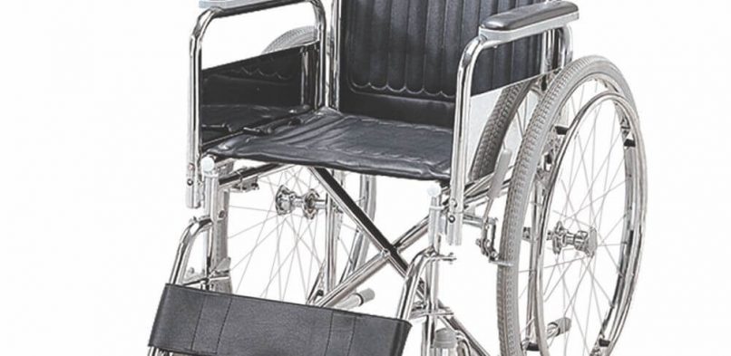 Folding Wheel Chair (Detachable Armrest & Footrest)